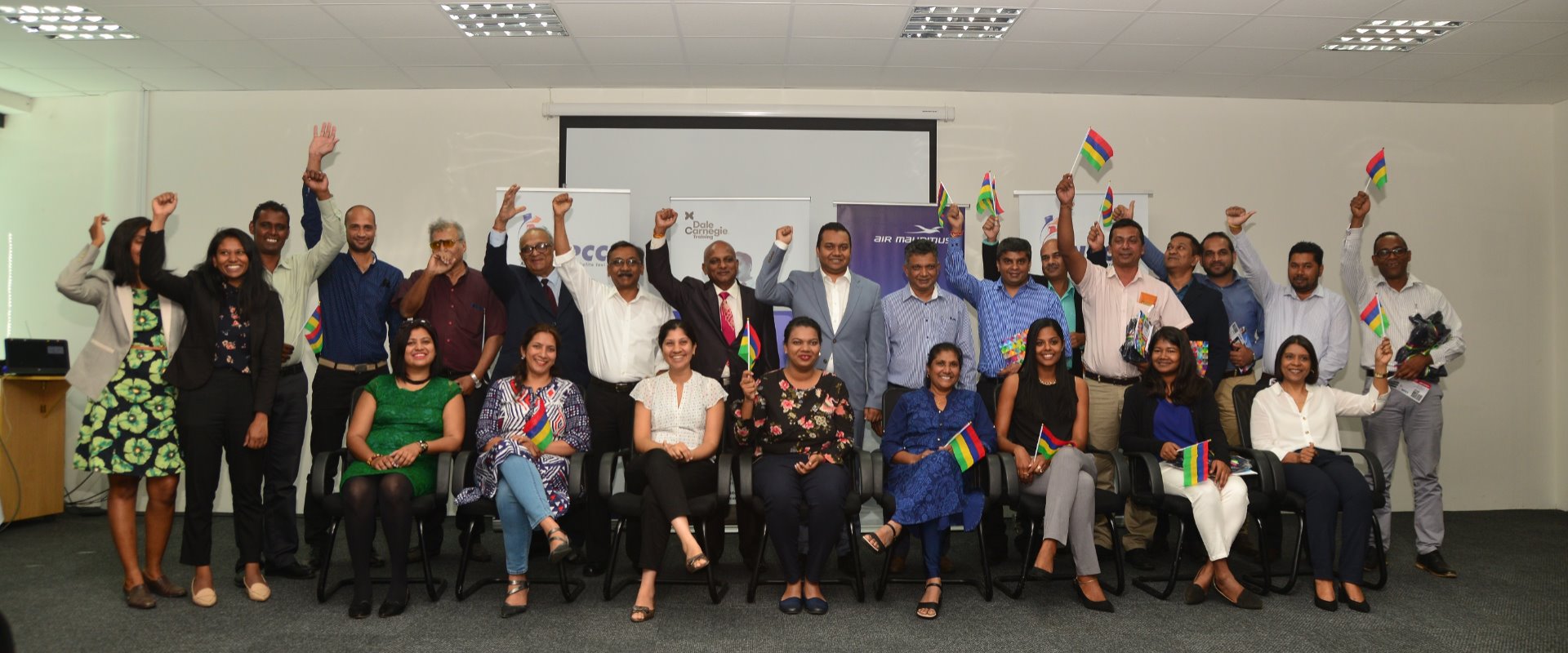 Send-Off ceremony for grand winners of NPQC 2018